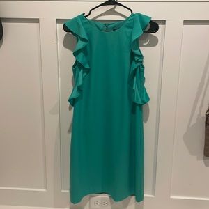 Women’s dress size 2
